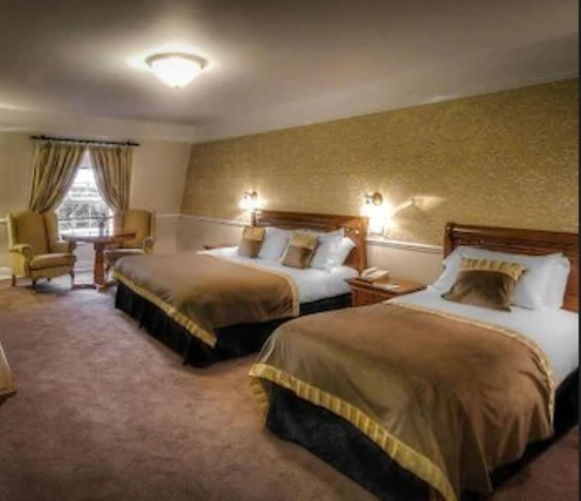 Celbridge Manor Hotel מראה חיצוני תמונה