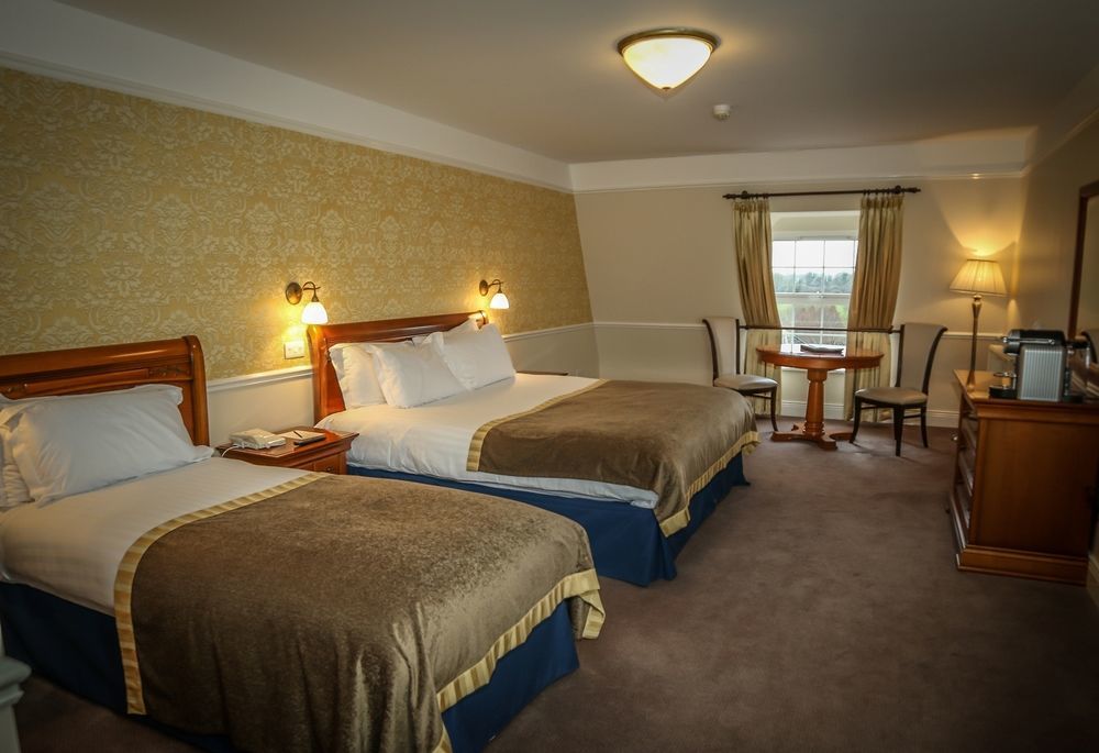 Celbridge Manor Hotel מראה חיצוני תמונה